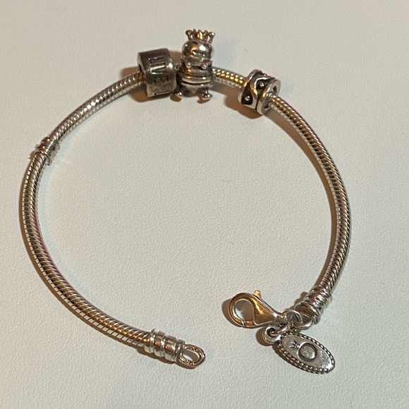 Pandora Bracelet with charms - Picture 3 of 10